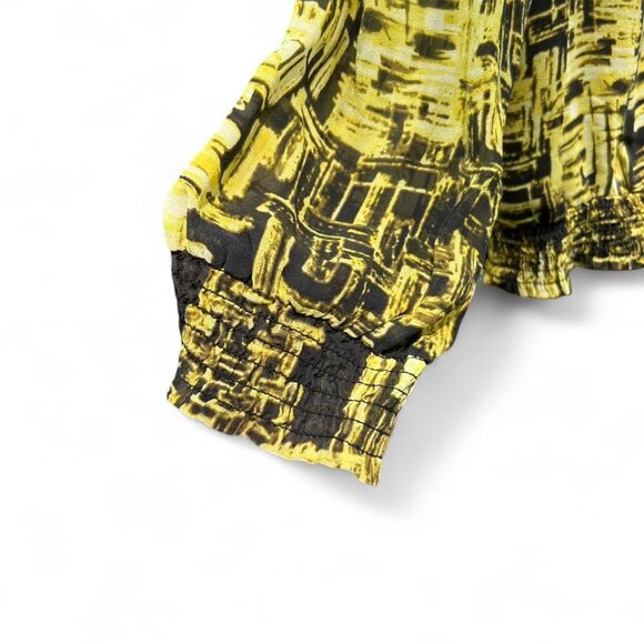 3/$15 Bebe cute Y2K Yellow and black abstract print cold shoulder top 2000s - Picture 2 of 6